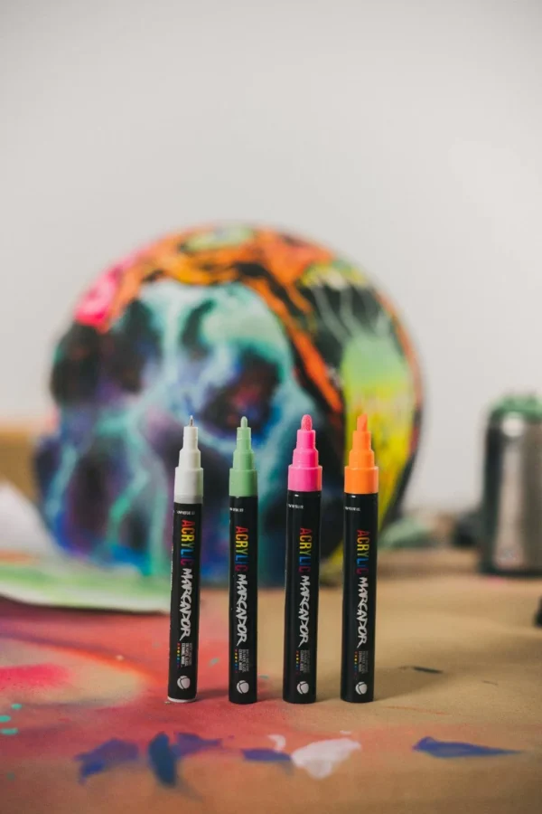 טוש אקריליק MTN - Acrylic Marcador